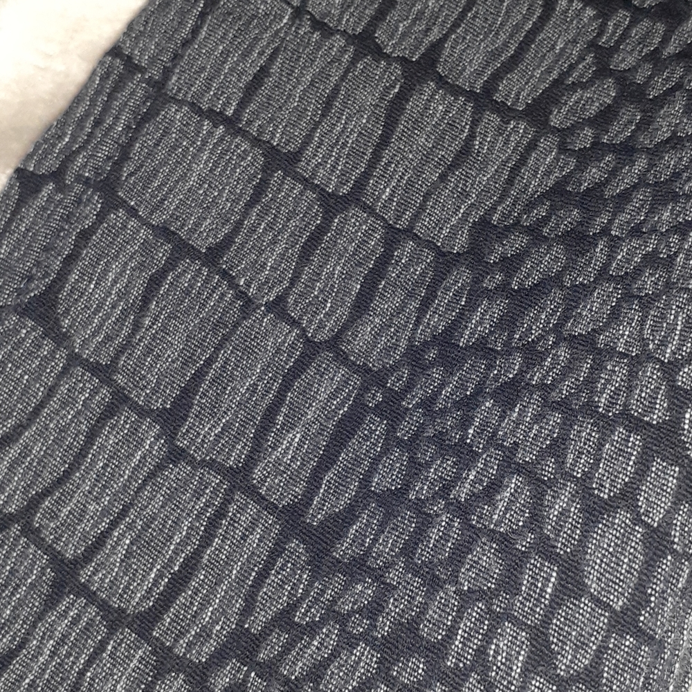 Pants - Picture 3 of 4